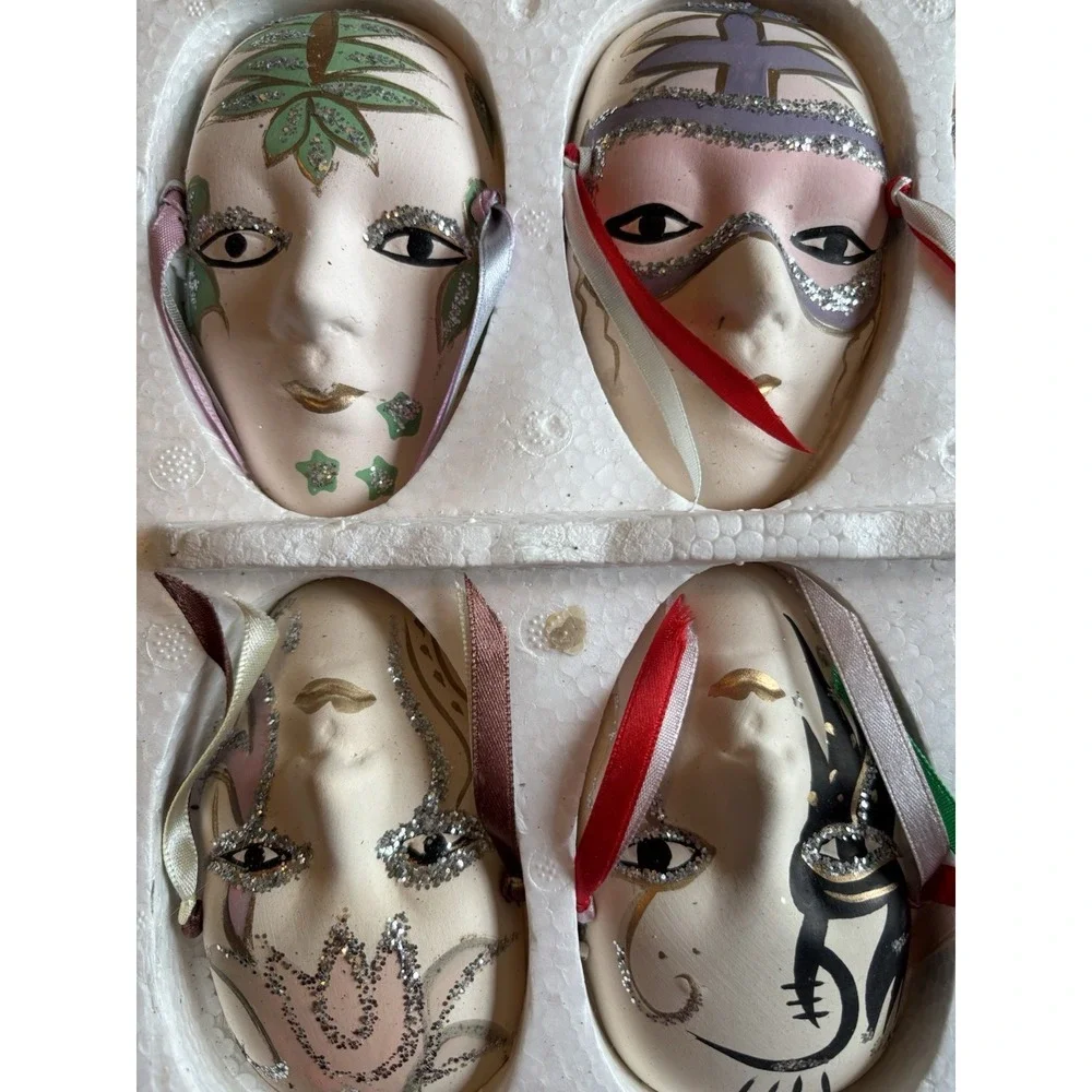 Harlequin Mask Margi Gras Mask Wall Hanging set of 6